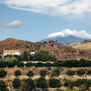 https://agriturismo-ruvitello.taorminaitalyhotels.com